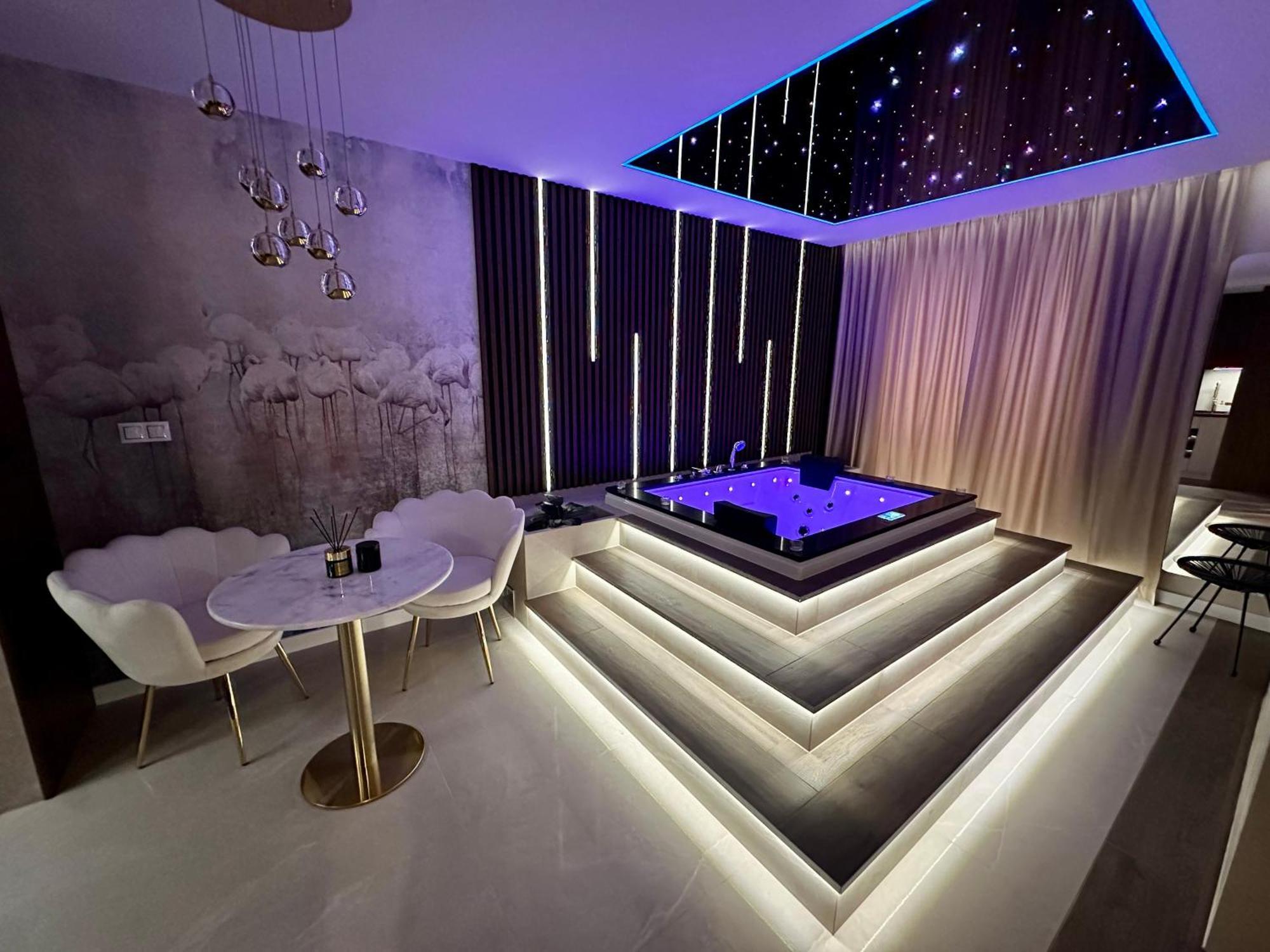 Masarska 8 Vip Apartamenty Jacuzzi Kraków Eksteriør billede