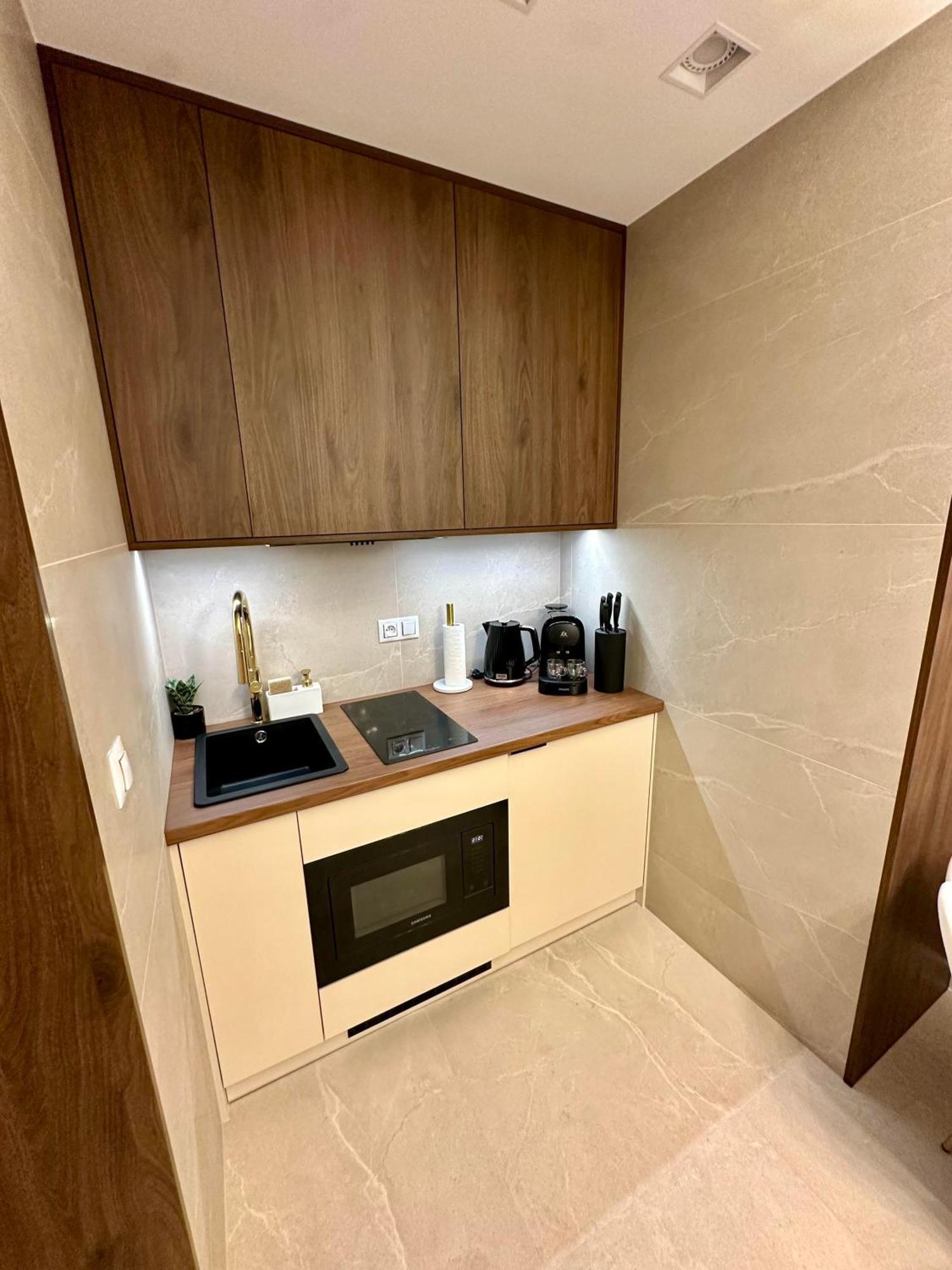 Masarska 8 Vip Apartamenty Jacuzzi Kraków Eksteriør billede
